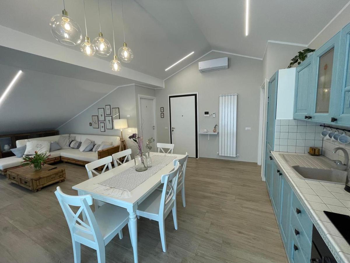 Otium Rooms / Camere E Appartamenti Morrovalle Exterior photo