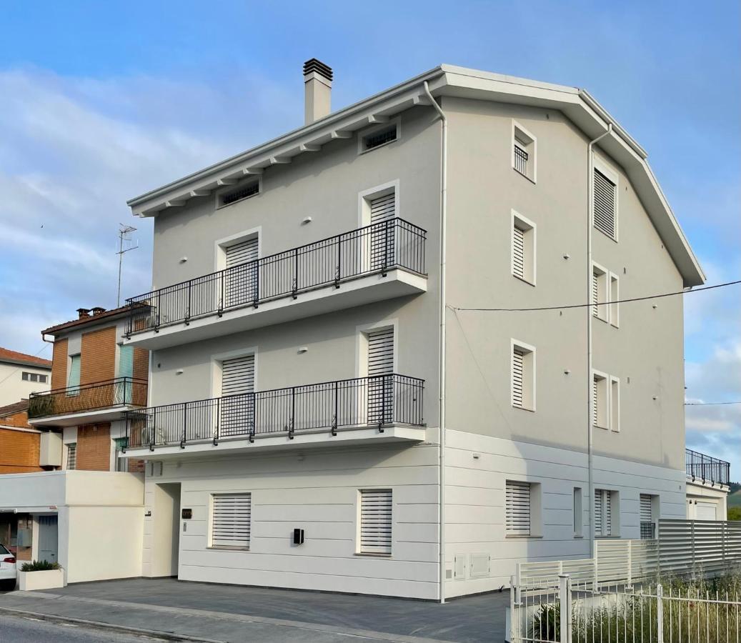 Otium Rooms / Camere E Appartamenti Morrovalle Exterior photo